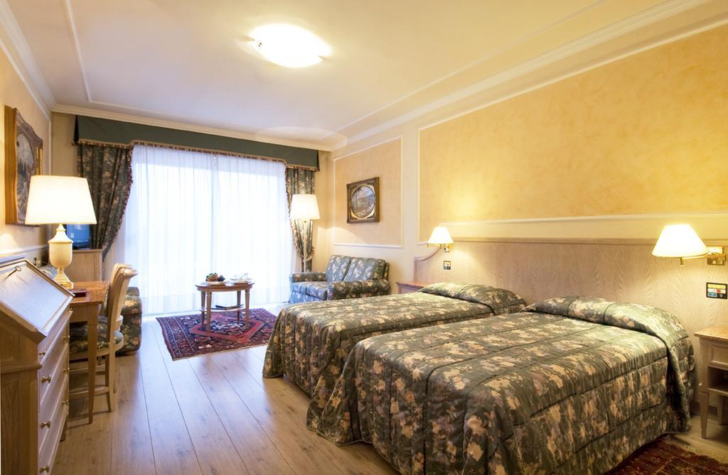 Grand Hotel Dino Baveno Buitenkant foto